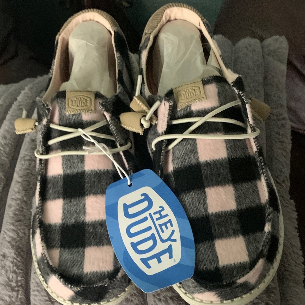 Hey Dude women’s Moccasins - Pink and Black Plaid